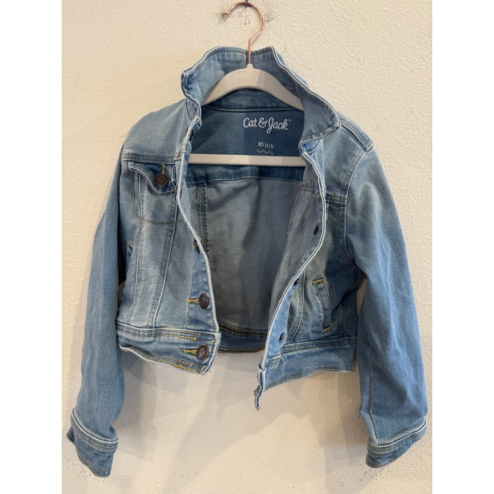 Cat & Jack XS 4/5 Light Wash Denim Jacket Kids